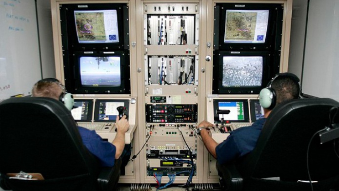 Exdirector de la CIA: "Matamos a gente basÃ¡ndonos en metadatos"