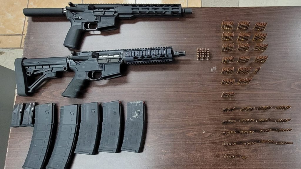 Ocupan armas de asalto, cargadores y municiones en Bayam&oacute;n 