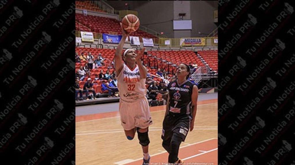  Carolina se coloca a un juego de otro campeonato 
