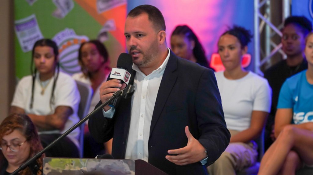  A escena la cuadragésima octava temporada delBaloncesto Superior Nacional Femenino 