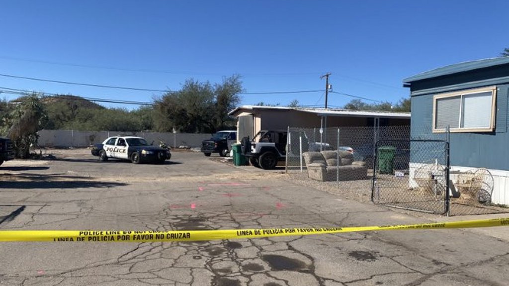  Cuatro muertos tras un tiroteo nocturno en un parque de casas rodantes en Arizona 