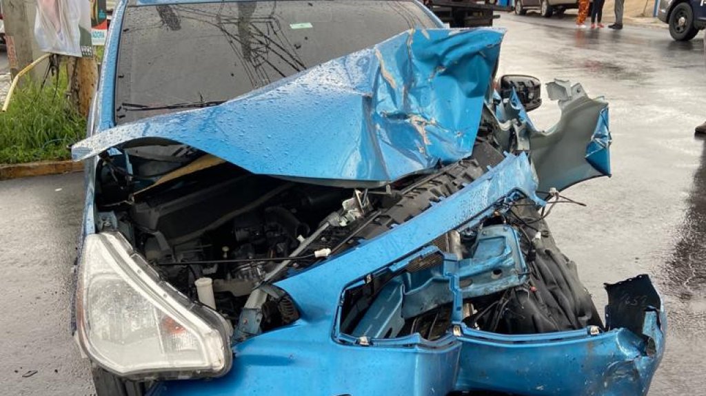  Arrestan en un auto hurtado a sujeto buscado por tentativa de asesinato en Hatillo 