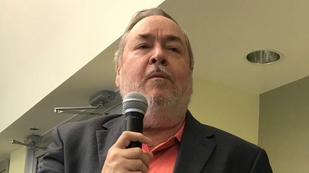  Puerto Rico debe aprovechar nueva ley federal, para atraer empresas medianas y peque&ntilde;as de EEUU 