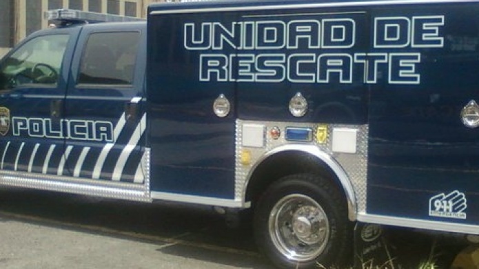 Rescatan Tres menores atrapados en el rio de Caguas 