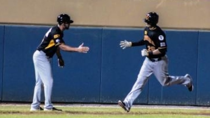 Los Gigantes dominan a los Indios como visitantes