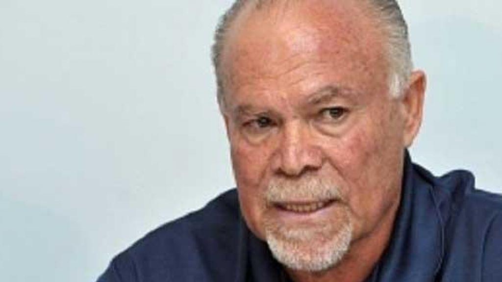  Sindicatos acuden al llamado de la Asociaci&oacute;n de Maestros en defensa de las escuelas y la educaci&oacute;n 