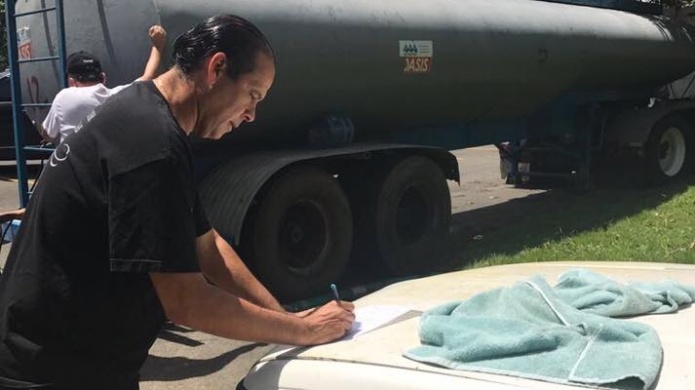 Jorge Navarro le pide a la alcaldesa de San Juan que "concentre sus energÃ­as en la reconstrucciÃ³n"