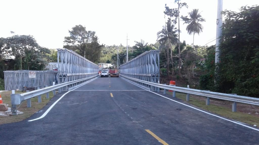  Autoridad de Carreteras y Transportaci&oacute;n abre puente sobre el R&iacute;o Viv&iacute; de Utuado 