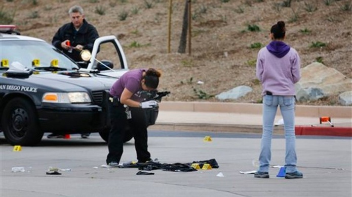 Dos policÃ­a mata a tiros a estudiante en una escuela secundaria en California