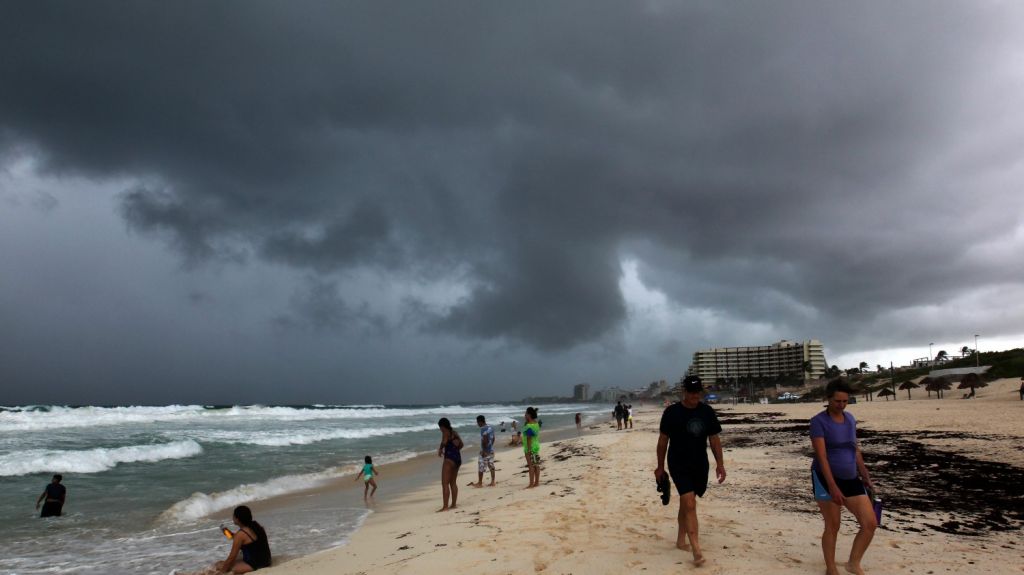 Avisan de posible formaci&oacute;n de Andrea, primera tormenta de 2019 en Atl&aacute;ntico 