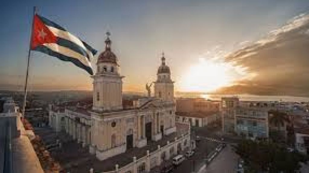  Vea video: Sector privado de Cuba se manifiesta contra EEUU por descenso de turistas 