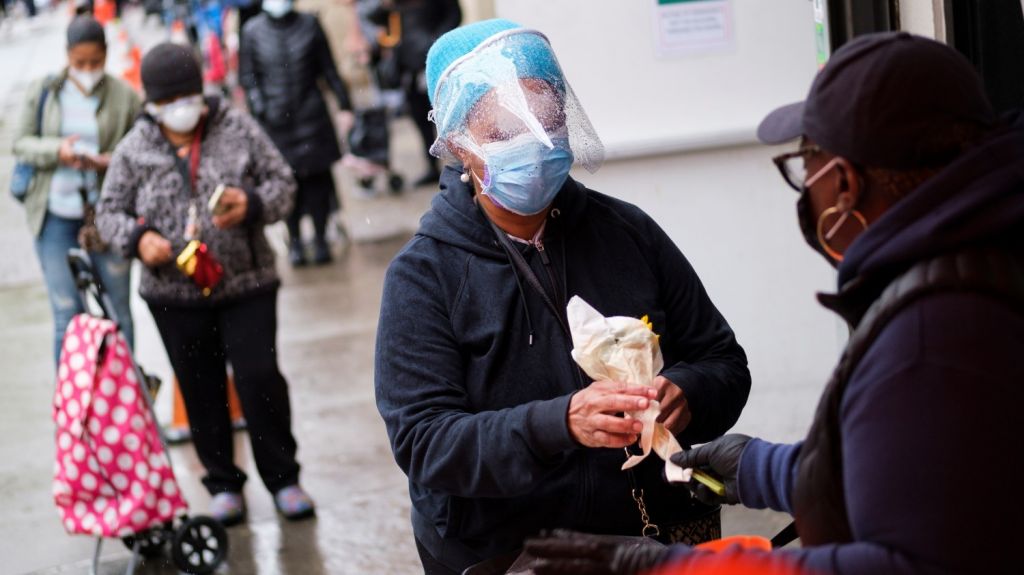  EE.UU. supera los 77.000 fallecidos y 1,28 millones de contagios por COVID-19 