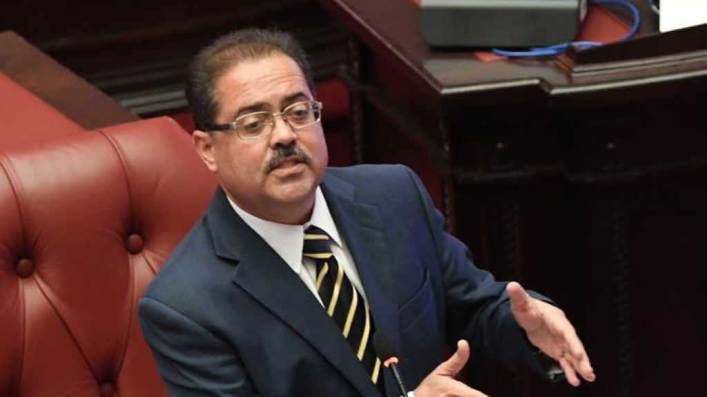  Presidente del Senado propone enmendar C&oacute;digo de Rentas Internas para aumentar deducci&oacute;n m&aacute;xima por individuo 