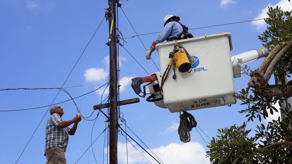  Cerca 45.000 viviendas en Puerto Rico en riesgo por da&ntilde;os en sistemas el&eacute;ctricos 