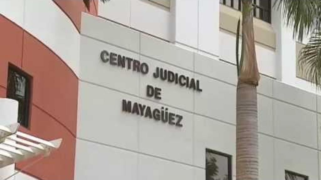  Cargos en alzada por restricci&oacute;n a la libertad a octogenario que impidi&oacute; a mujer montarse en su carro 