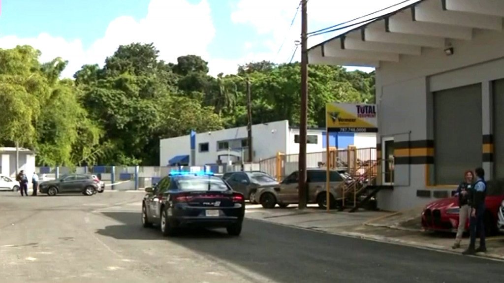  Video:Comerciante asesinado en Cupey mientras abri&oacute; su negocio 