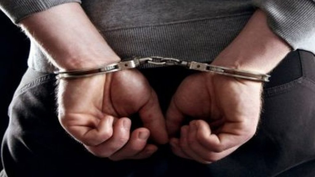  Detienen a sujeto con 72 bolsitas de marihuana en residencial de Ponce 