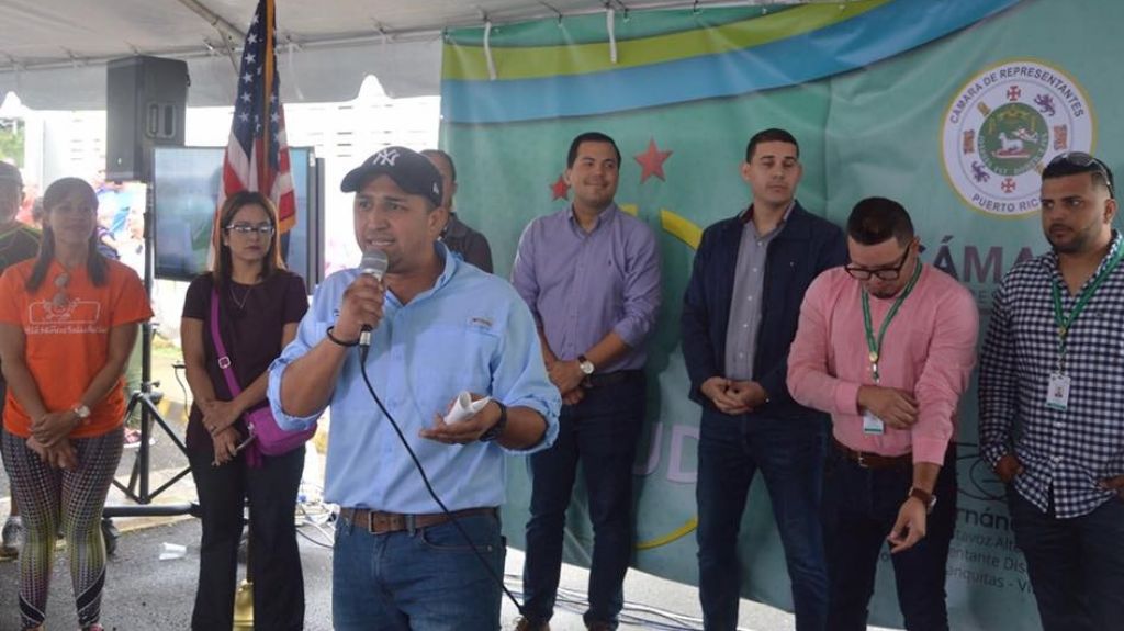  Urayo&aacute;n Hern&aacute;ndez pide reuni&oacute;n con Higgins para energizar la monta&ntilde;a 