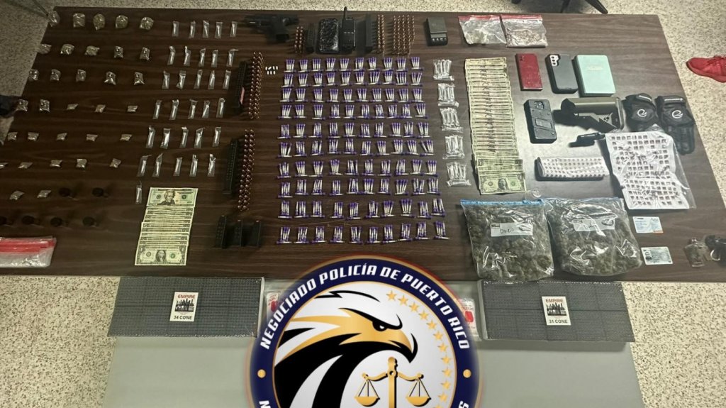  Inteligencia Criminal de San Juan arresta dos hombres y detiene un menor durante allanamiento en Llorens 