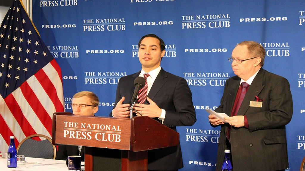  Dem&oacute;crata Juli&aacute;n Castro participar&aacute; en reuni&oacute;n Latino Victory Fund en la isla 