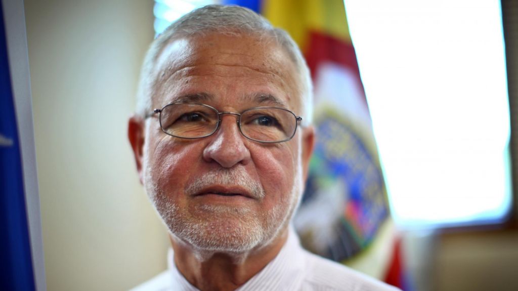  Audio:&nbsp;Ahora le toca a FEMA evaluar 13 mil horarios de polic&iacute;as seg&uacute;n Pesquera 