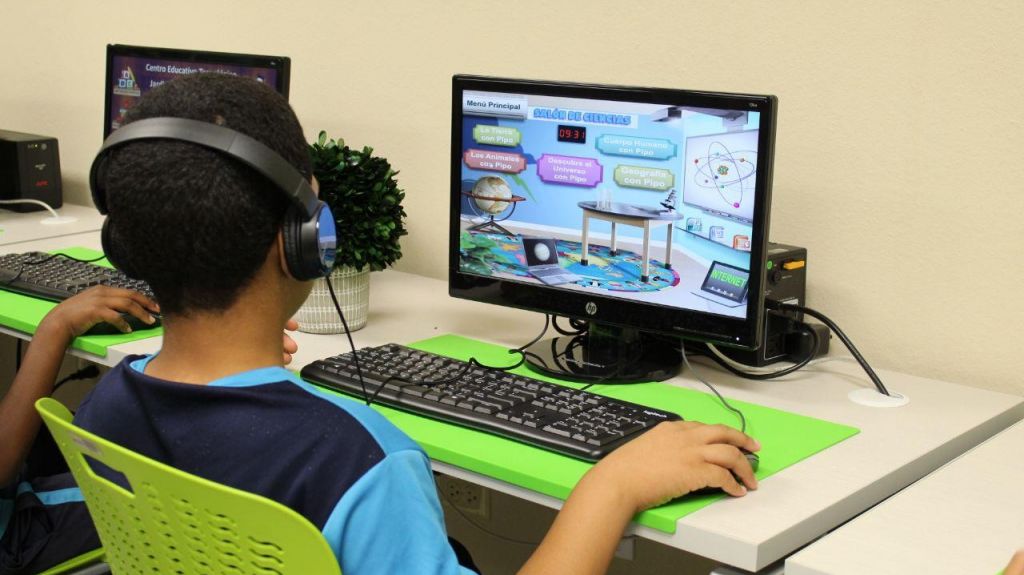  AVP inaugura cuarto centro educativo tecnol&oacute;gico 