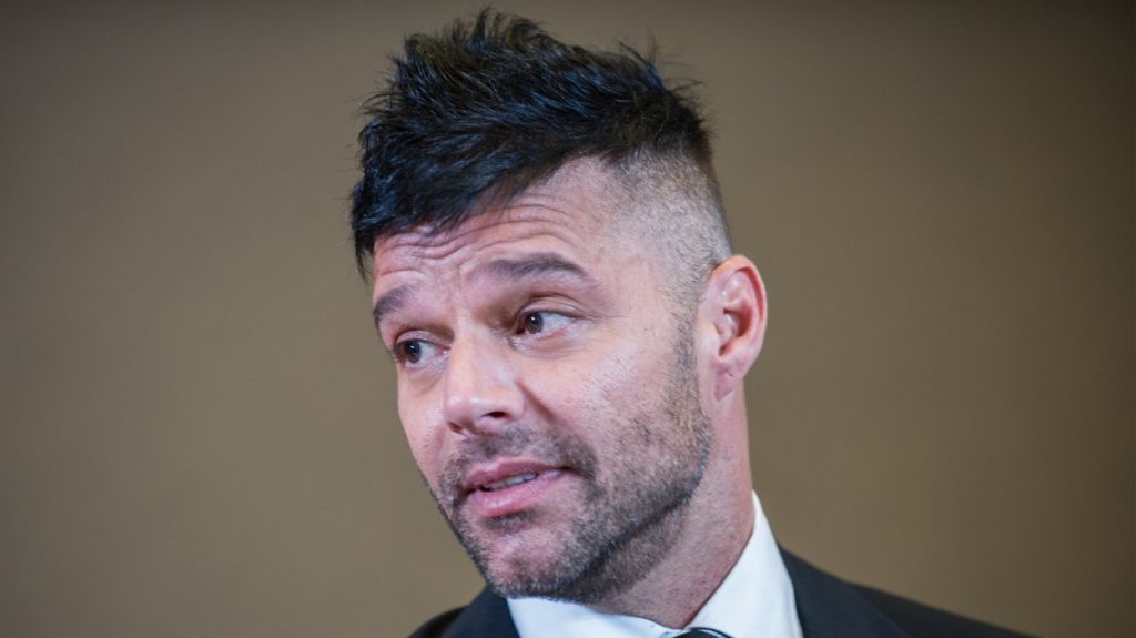  Ricky Martin exhorta comprar en Viejo San Juan tras p&eacute;rdidas por protestas 