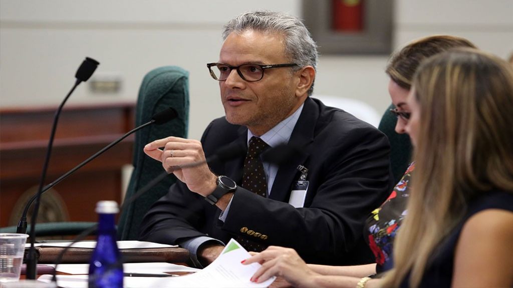  Comisión de Salud requiere enmiendas concretas a ley que busca regular a los Administradores de Beneficios y Servicios de Farmacia 