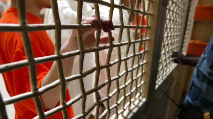 A la InstituciÃ³n de Menores de BayamÃ³n, menor de 17 aÃ±os que portaba una pistola en Ponce