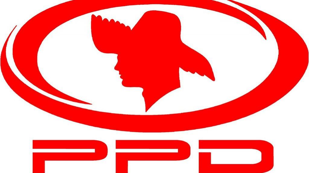  Representantes populares denuncian gobierno Rossell&oacute; derog&oacute; ley que ya otorgaba permanencia a maestros transitorios 