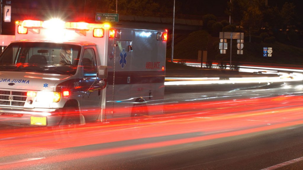  Conductor arrolla a peat&oacute;n y lo deja grave en Cayey 