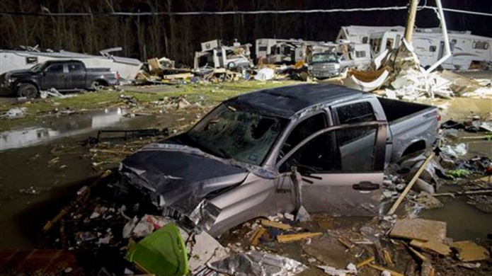 Tormentas causan estragos en EEUU; dejan 6 muertos