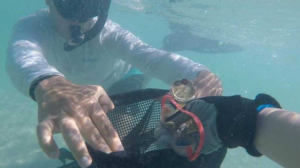  Publican video de como quedó lleno de basura el fondo de la playa Buyé en Cabo Rojo 