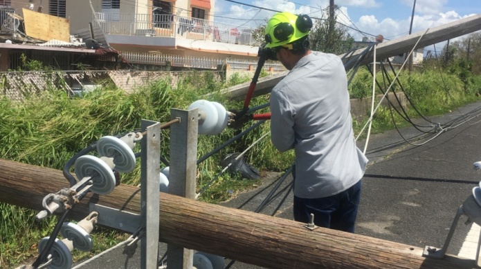 El servicio elÃ©ctrico en Puerto Rico se restaurarÃ¡ en 4 meses por paso MarÃ­a