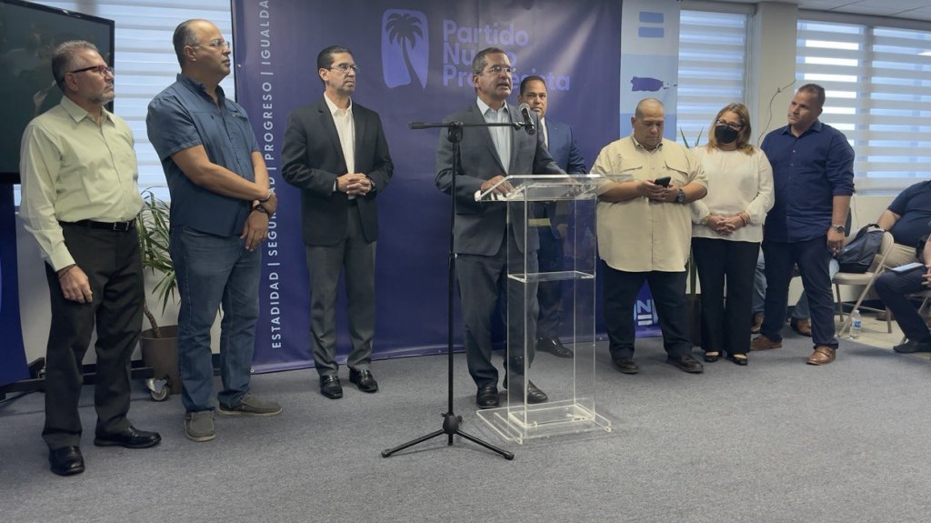  Gobernador presenta liderato que aspira a dirigir el organismo de Servidores P&uacute;blicos Progresistas del PNP 