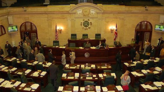 Sargento de Armas de la CÃ¡mara niega altercado con manifestante en El Capitolio