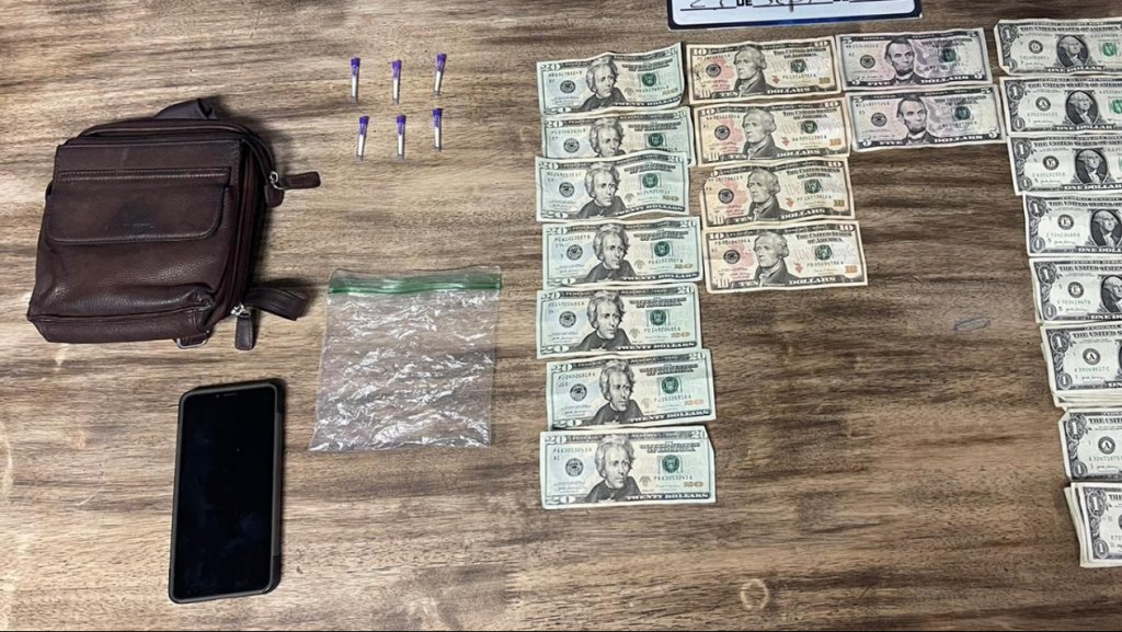  Fotos: Arrestan un hombre y una mujer con drogas en Fajardo 