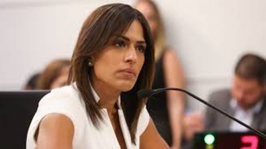  Procuradora de las Mujeres multa a 54 agencias y 40 municipios por incumplir con la Ley de Oportunidades en el Empleo por G&eacute;nero 