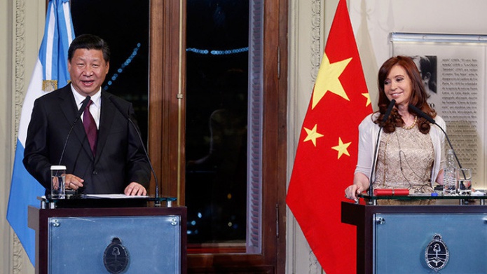 Cristina FernÃ¡ndez de Kirchner estrecha la "alianza estratÃ©gica" con China