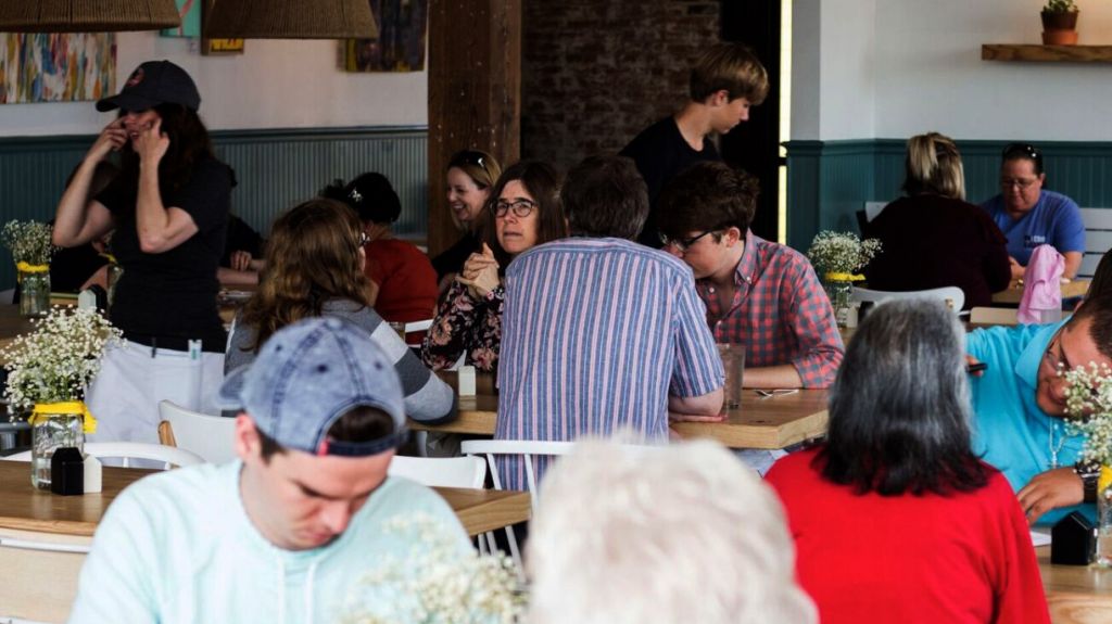  Ayudar al pr&oacute;jimo es el fin de un restaurante texano con la carta sin precios 