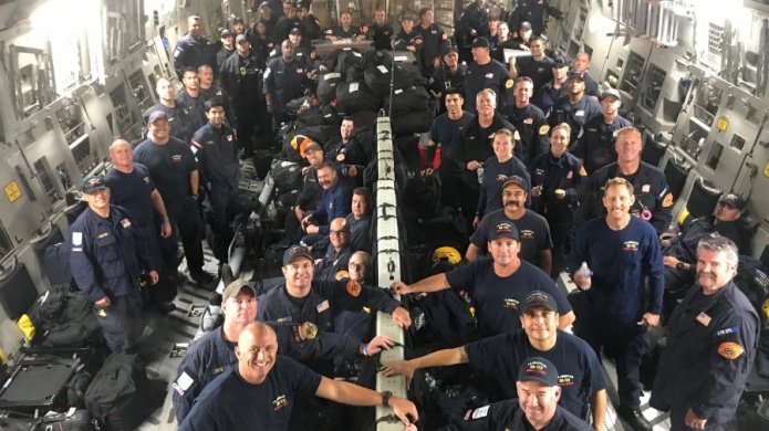 EEUU tiene a dos equipos de asistencia en desastres prestando ayuda en MÃ©xico