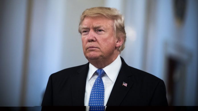 CNN despide a su comentarista pro-Trump por utilizar el lema nazi "Seig Heil"