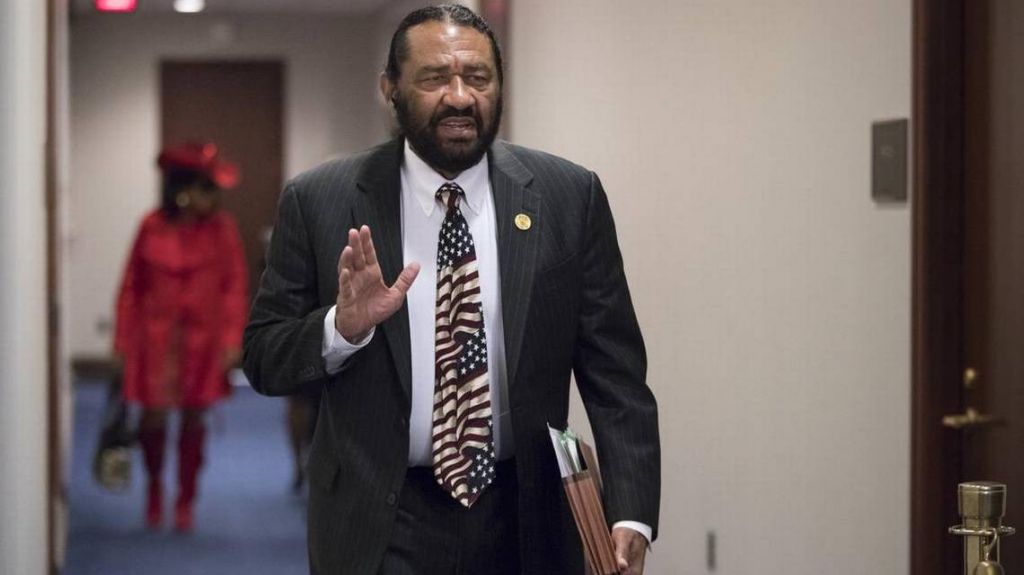 Muere en el Congreso una propuesta para destituir a Trump