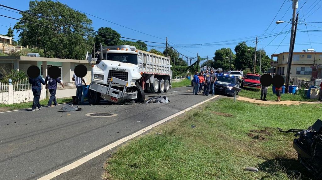  Identifican joven de 23 a&ntilde;os que muri&oacute; al impactar un cami&oacute;n en Aguadilla 