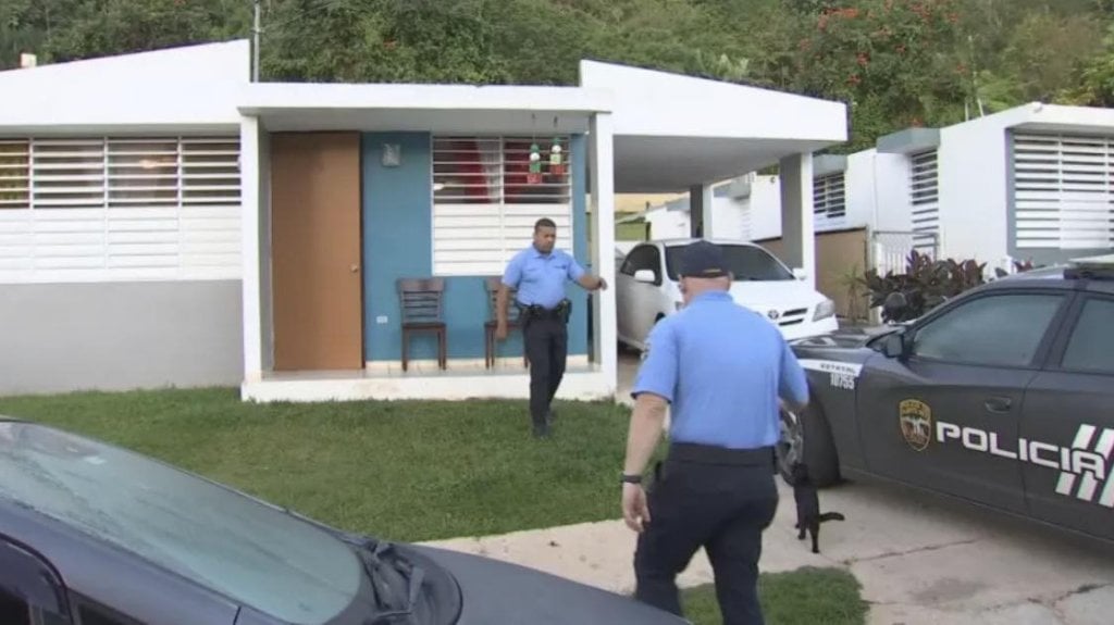  Arrestan mujer que apu&ntilde;aloa su hijo de 7 a&ntilde;os en Barranquitas 