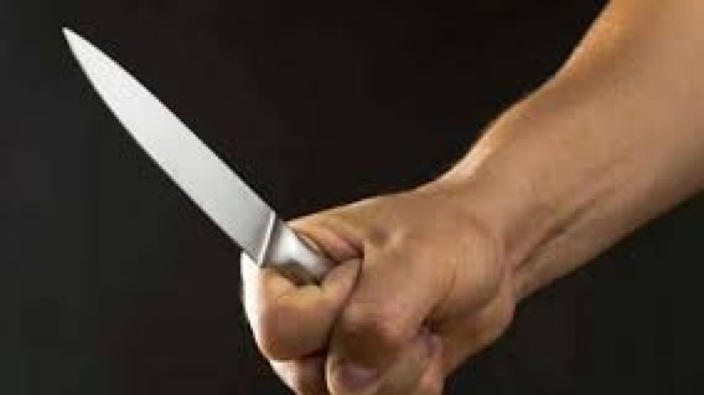  Heridos de arma blanca en negocio en Ponce 