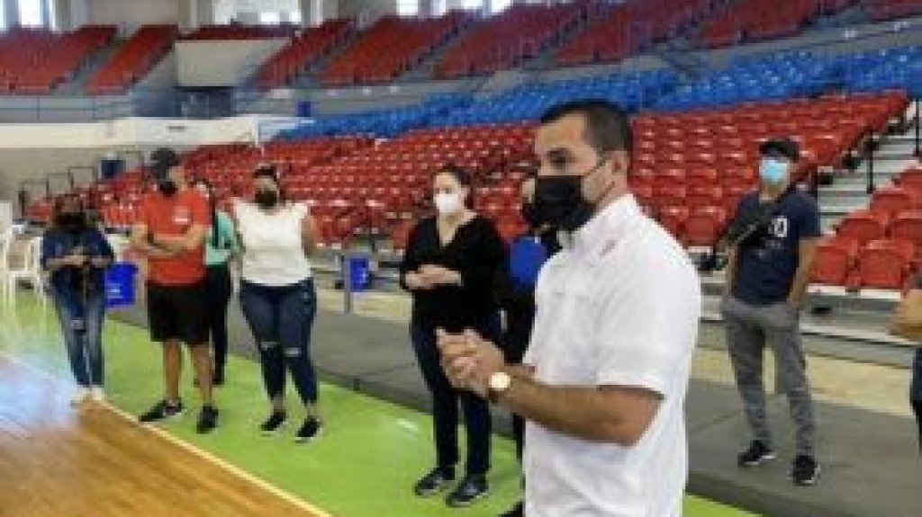  Municipio lanza iniciativa que busca impulsar el comercio de Aguada 