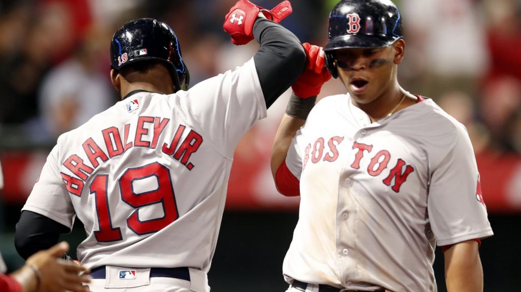  Devers castiga a los Angelinos con grand slam 