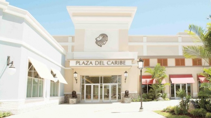 Con luz Plaza del Caribe, abre maÃ±ana martes