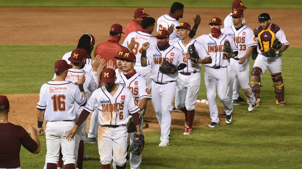  Indios derrotan al RA12 